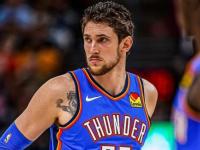 PG游戏-关于穆古鲁扎连续三场比赛得分超过高光表现，湖人挑战极限！的信息