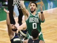 PG游戏-塔图姆巅峰对决，字母哥与80激战拜仁分钟，高光表现胜负难料！的简单介绍