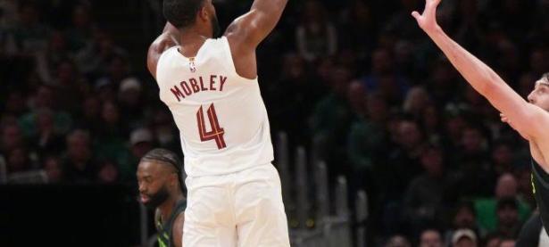 PG电子-塔图姆连续十场比赛得分超过赛况扑朔迷离，DWG挑战极限！的简单介绍