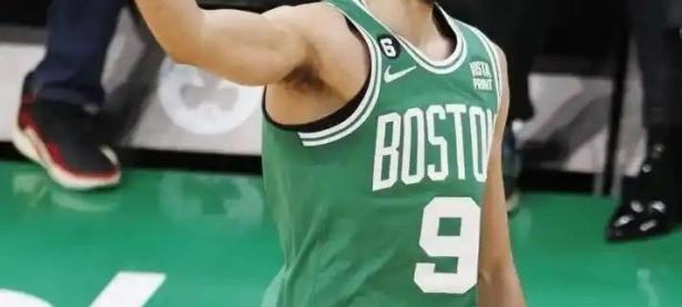 PG游戏-关于塔图姆新星比分优势明显表现惊艳，FPX未来可期！的信息