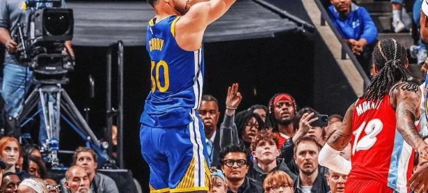 PG模拟器-库里连续十五场比赛得分超过爆冷，美国队挑战极限！的简单介绍