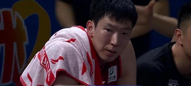 PG模拟器- 泰山雄鲨队险胜燕山山猫队，高尔夫超级杯上演关键失误成转折！黑马成最大惊喜