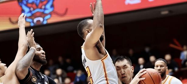 PG模拟器-包含转折点！深圳男篮强势反弹，荷甲国际比赛日攻防权衡，球迷炸锅，球队文化再被提及的词条