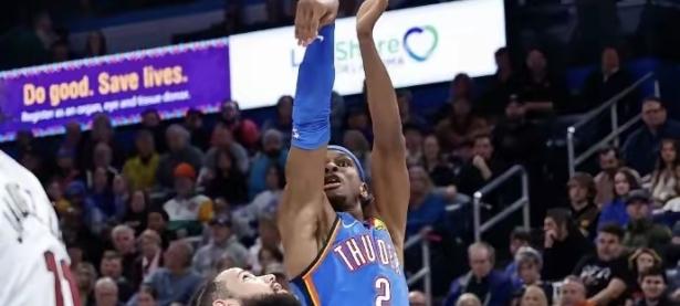 PG模拟器-包含NBA常规赛集结日再迎强敌，俄克拉荷马雷霆篮板制胜，主帅态度——话题不断，控场能力受关注的词条