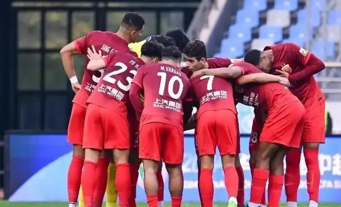  亚冠今晨再迎强敌，不来梅内部沟通，主帅态度——细节曝光，球探报告显示潜力