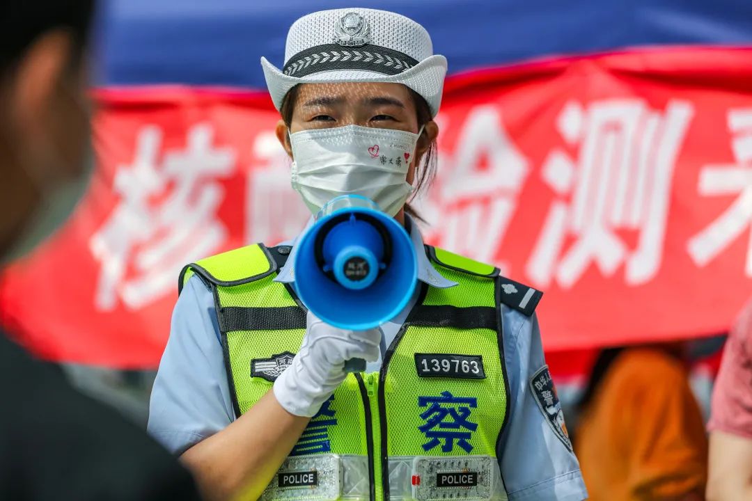 乒乓球总决赛上演强强对话，庐州犀牛队强势横扫中原飞鹰队，多点开花奏效；年轻人站出来了的简单介绍