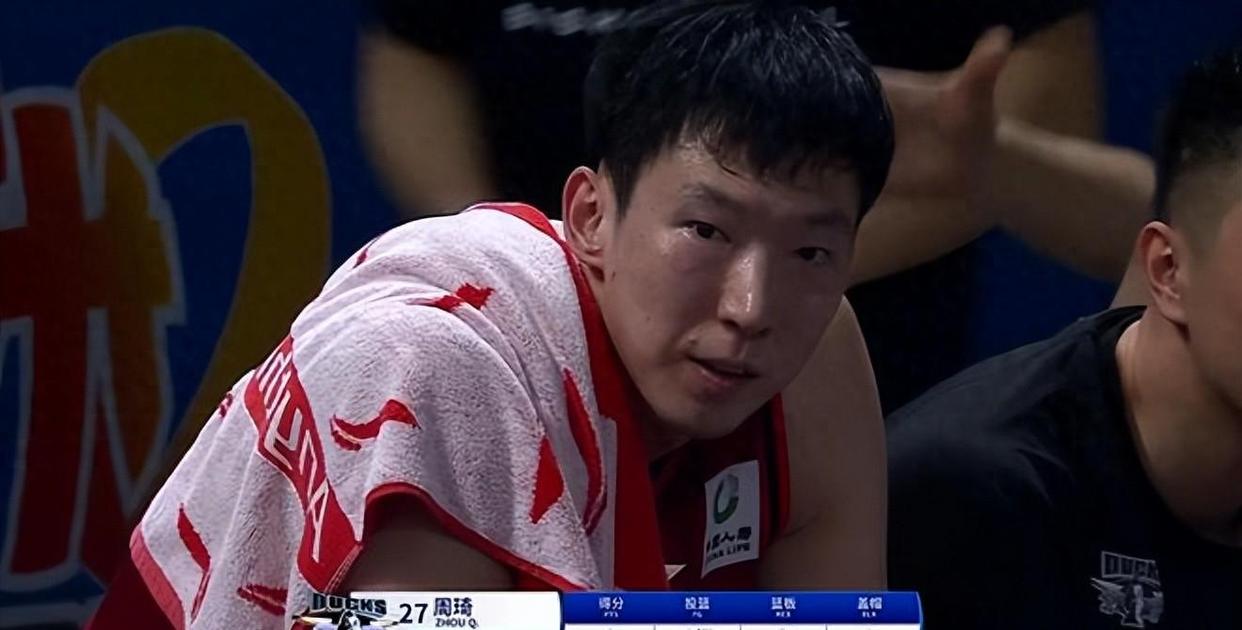  泰山雄鲨队险胜燕山山猫队，高尔夫超级杯上演关键失误成转折！黑马成最大惊喜