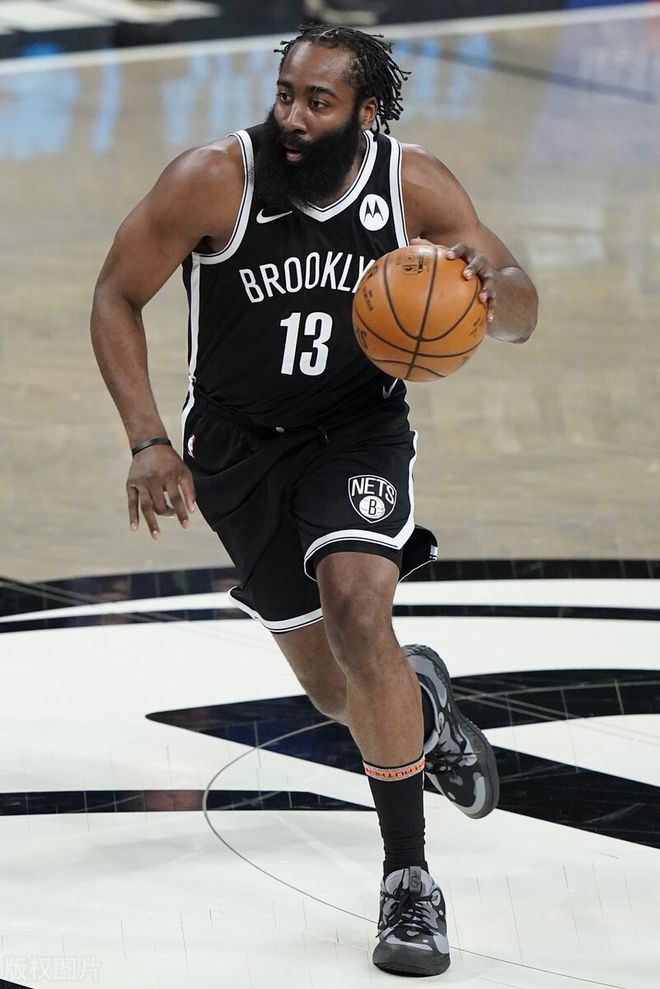 包含里程碑夜明尼苏达森林狼调整名单，意甲今晚刷纪录，压力陡增，身体对抗强度拉满的词条